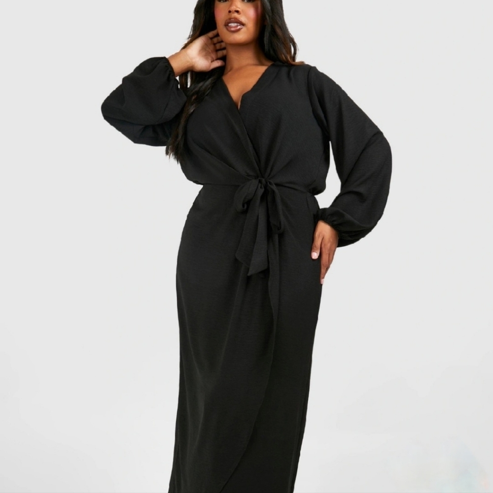 Boohoo Plus Textured Tie Detail Maxi Dress - Picture 2 of 3